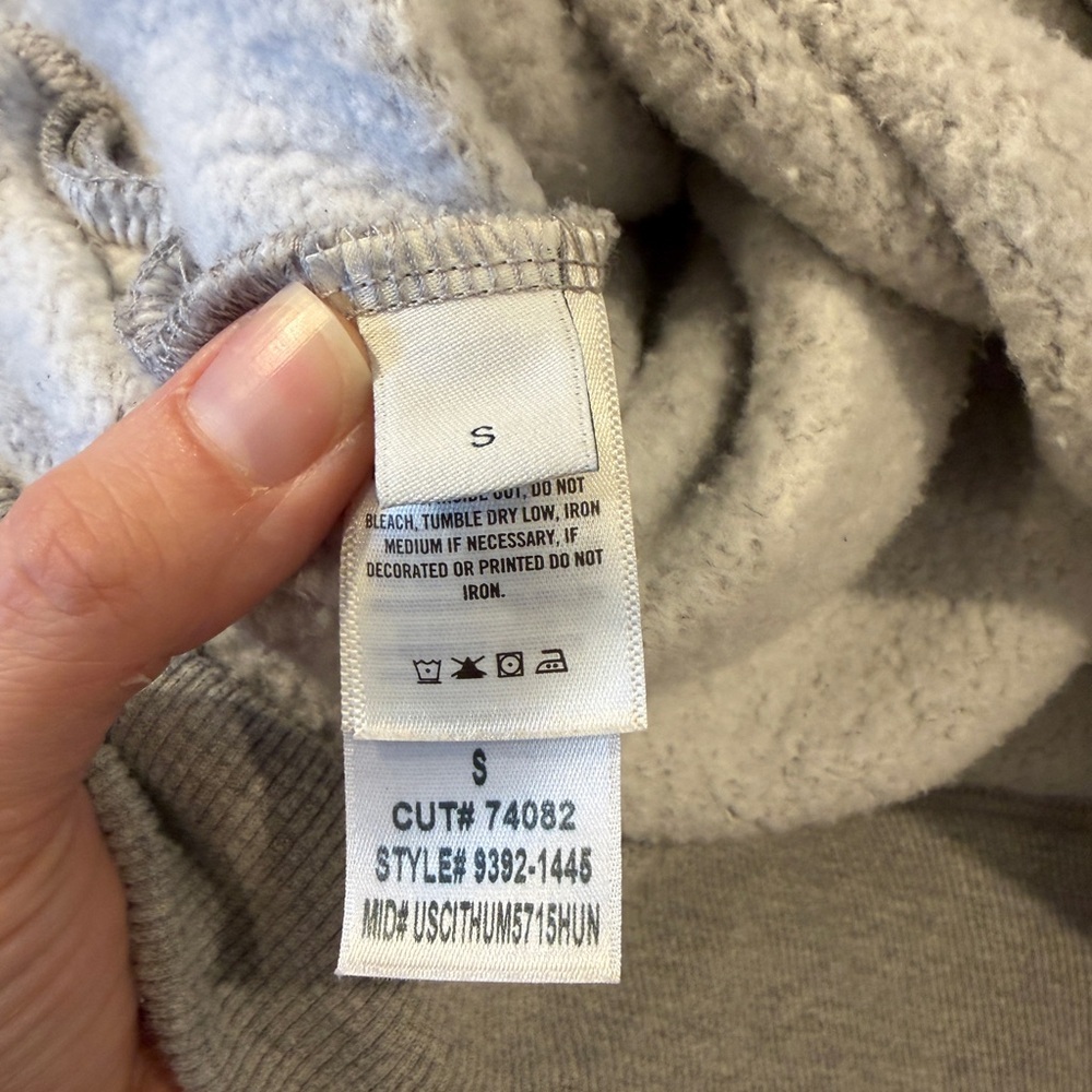 Citizens of Humanity Women’s Heather Grey Cara Turtleneck - Small - Picture 7 of 8